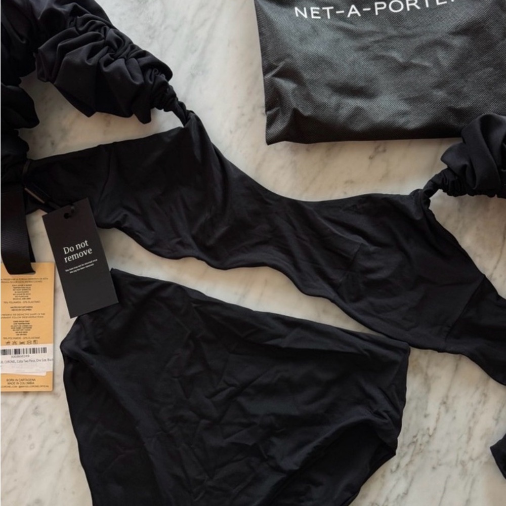 BRAND NEW Maygel Coronel ruffled bikini